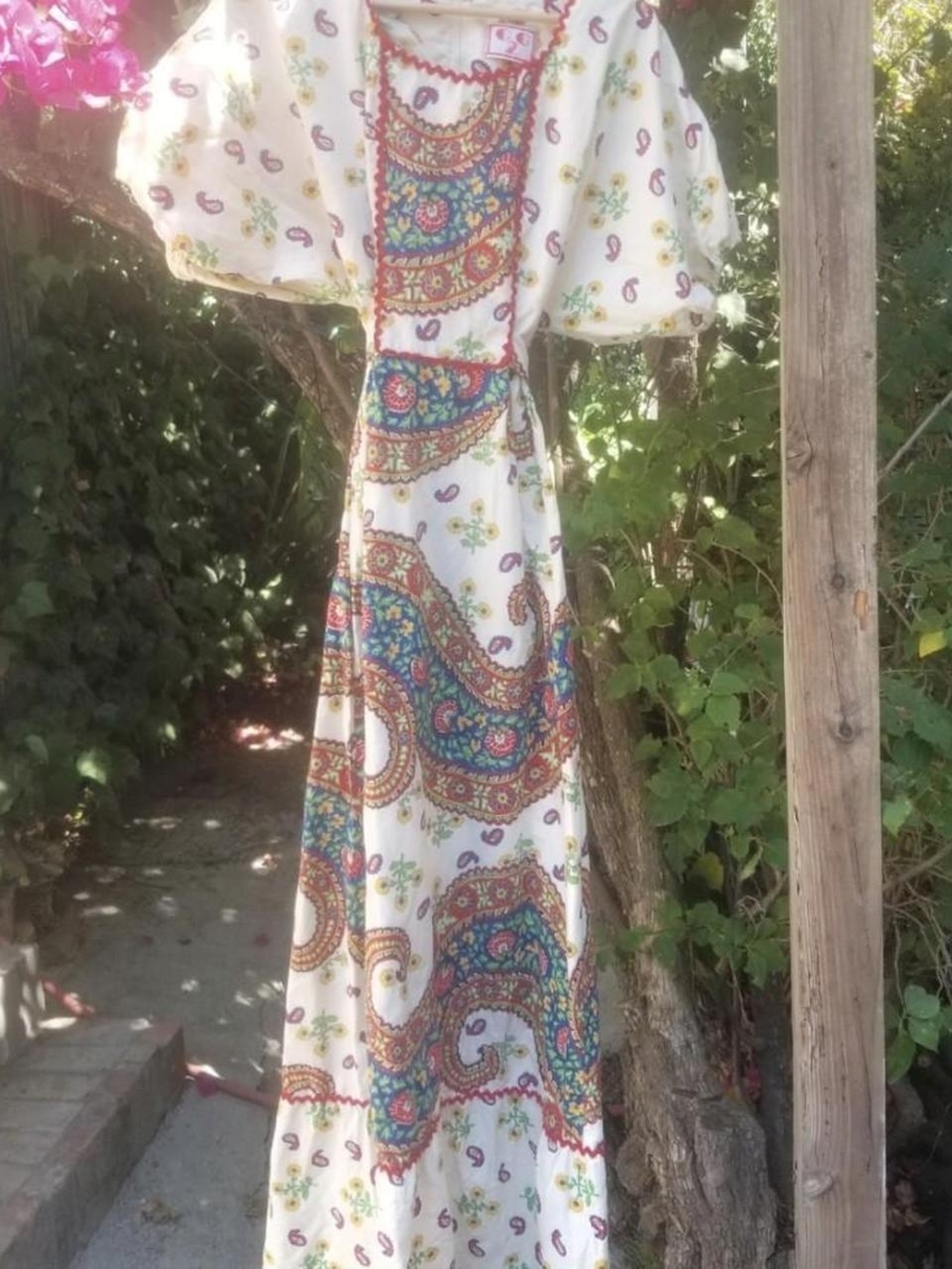Vintage 70s Bohemian Hippie Maxi Dress with Multicolor Paisley Print
